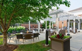 Courtyard By Marriott Madison West / Middleton